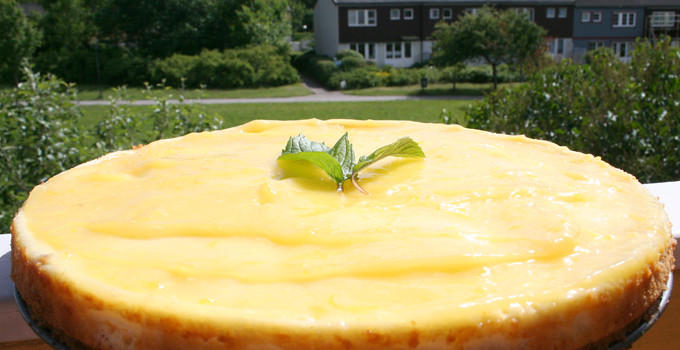 cheesecake lemon curd