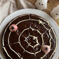 Kladdkaka-spindel-halloween